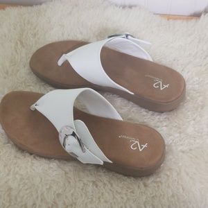 Brand new A2 Aerosoles Size 10